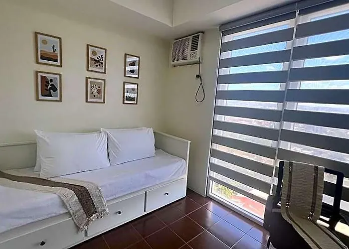 Hotel R'holistay Kasara Urban Residences Pasig 4*