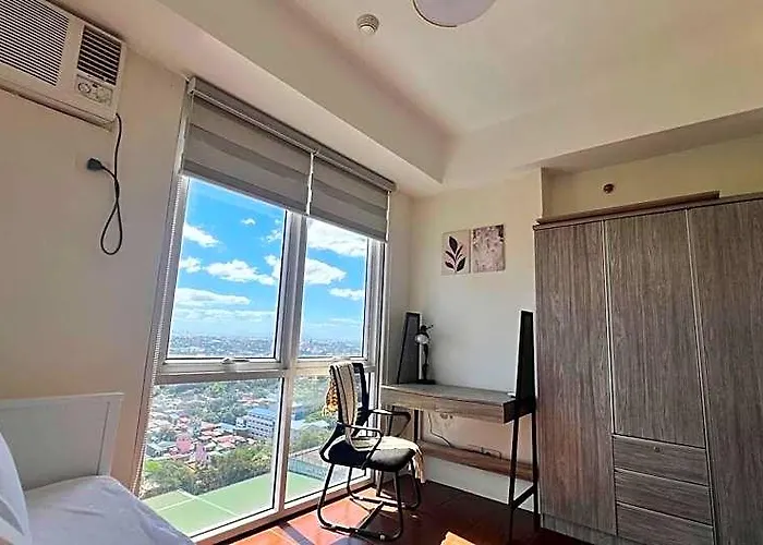 R'holistay Kasara Urban Residences Pasig Hotel 4*