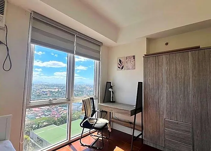 R'holistay Kasara Urban Residences Pasig Hotel 4*